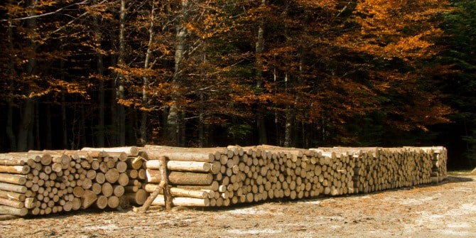 How can the wood industry communicate its sustainability?