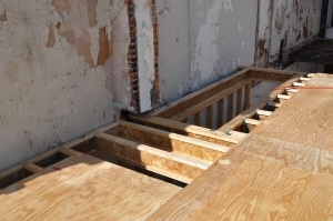 How to Install a Plywood Subfloor